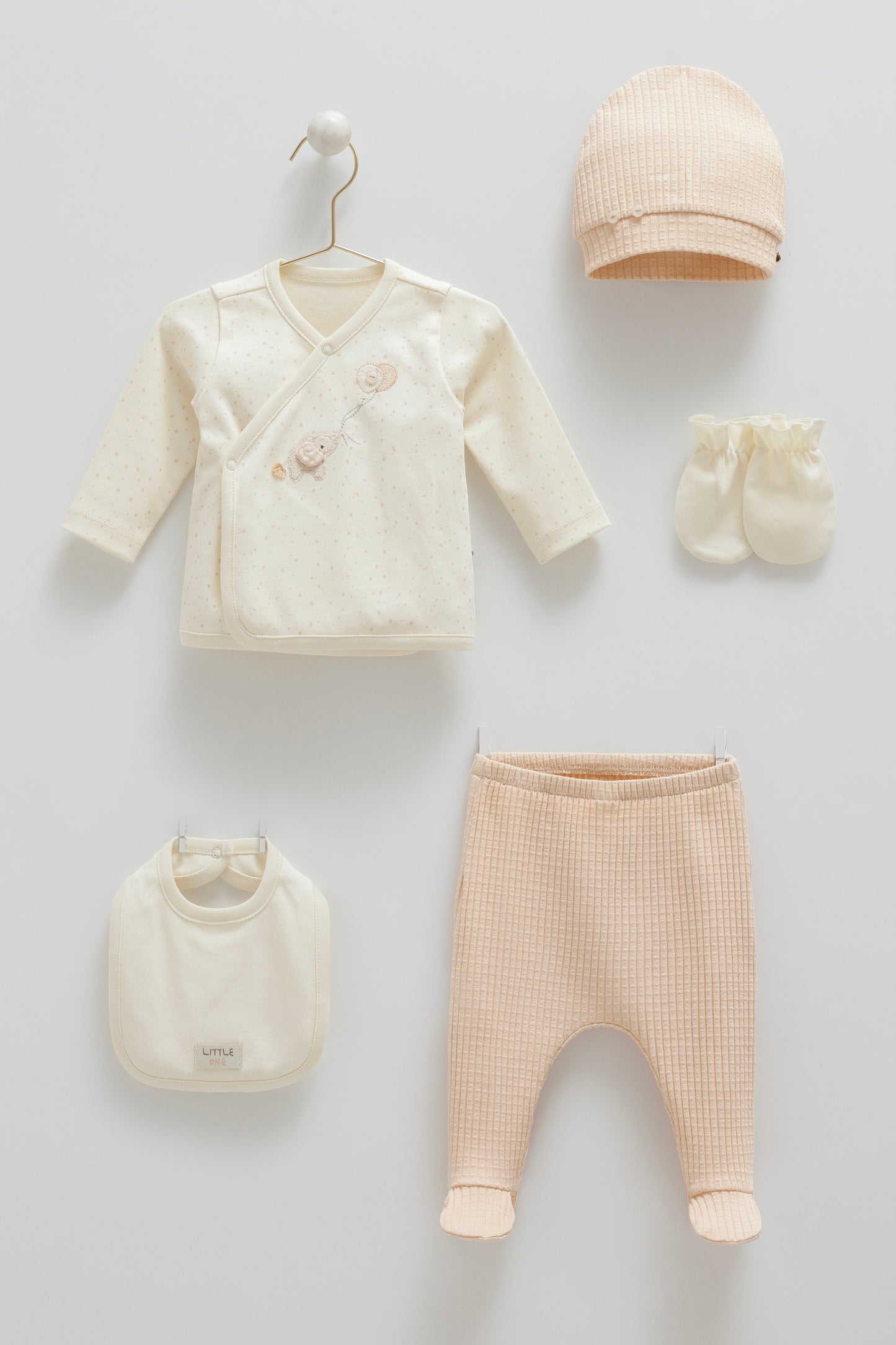 طقم حديث ولادة ٥ قطع🪡قطن طبيعي ١٠٠٪🐘