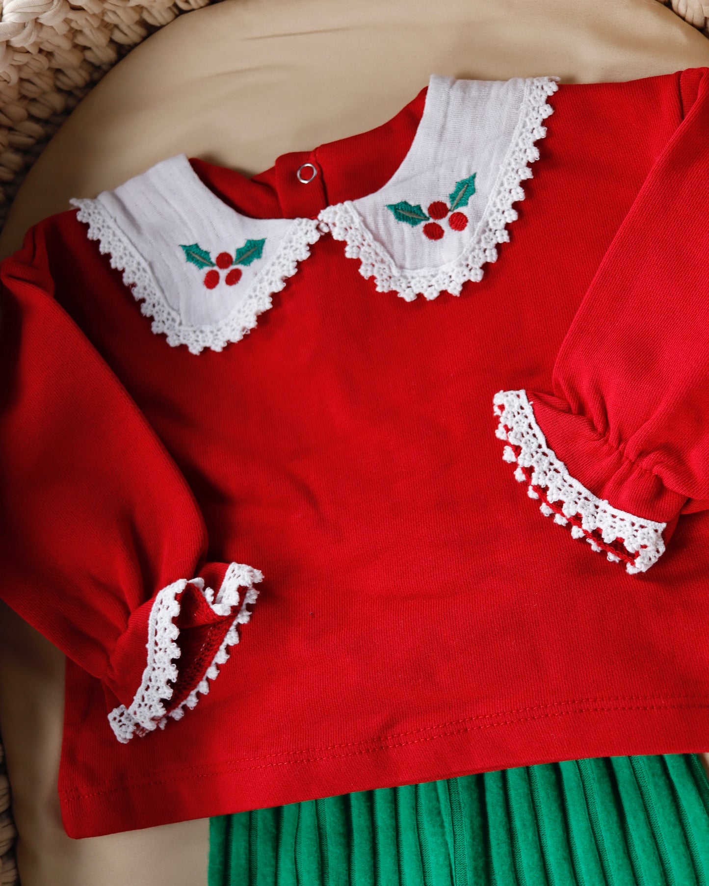 طقم بناتي🎄