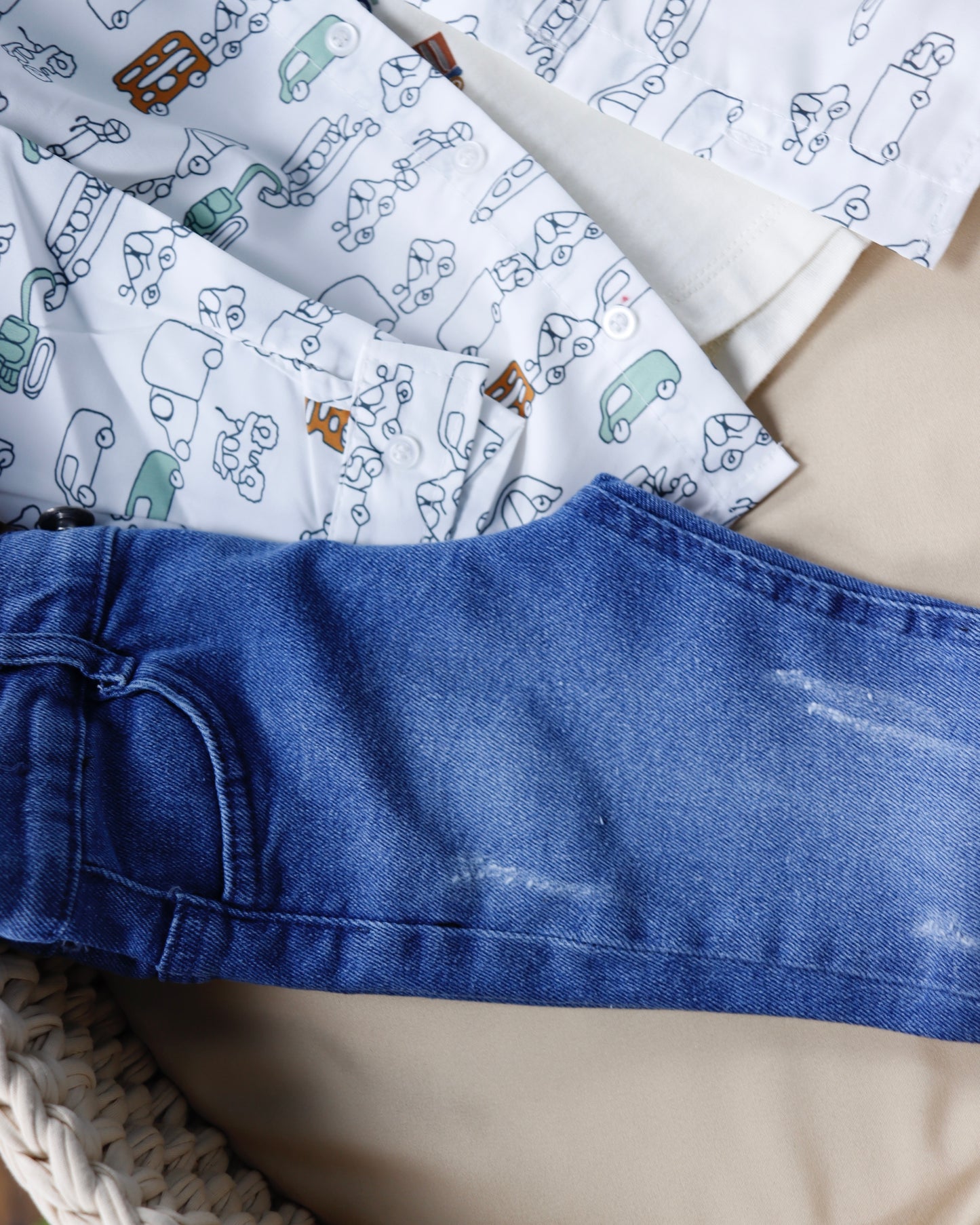 طقم بيبي ٤ قطع ٦-٣٦ شهر