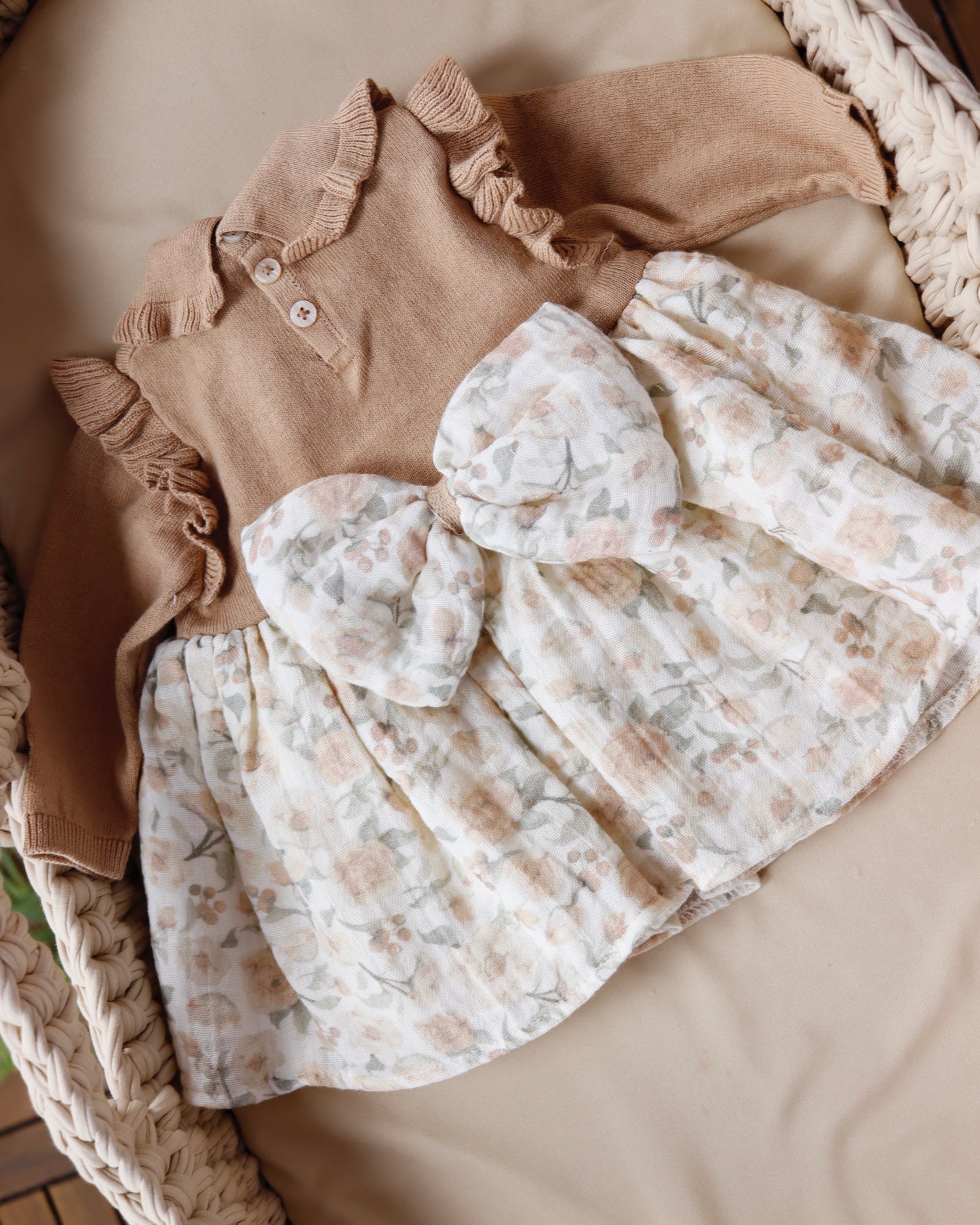 فستان بيبي ١-١٢ شهر ، قطن غزل🤍🤎