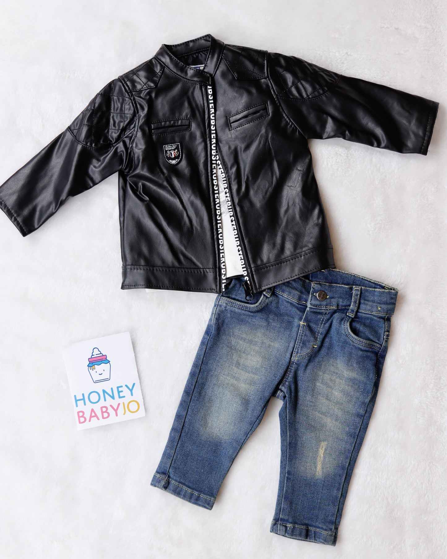 طقم بيبي ٣ قطع 🤍