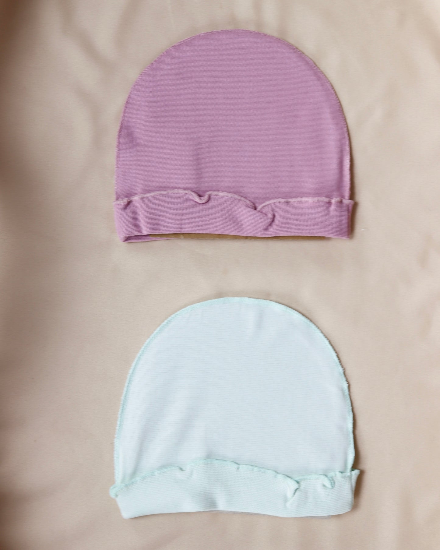 طقم طاقية بيبي ٠-٦ أشهر