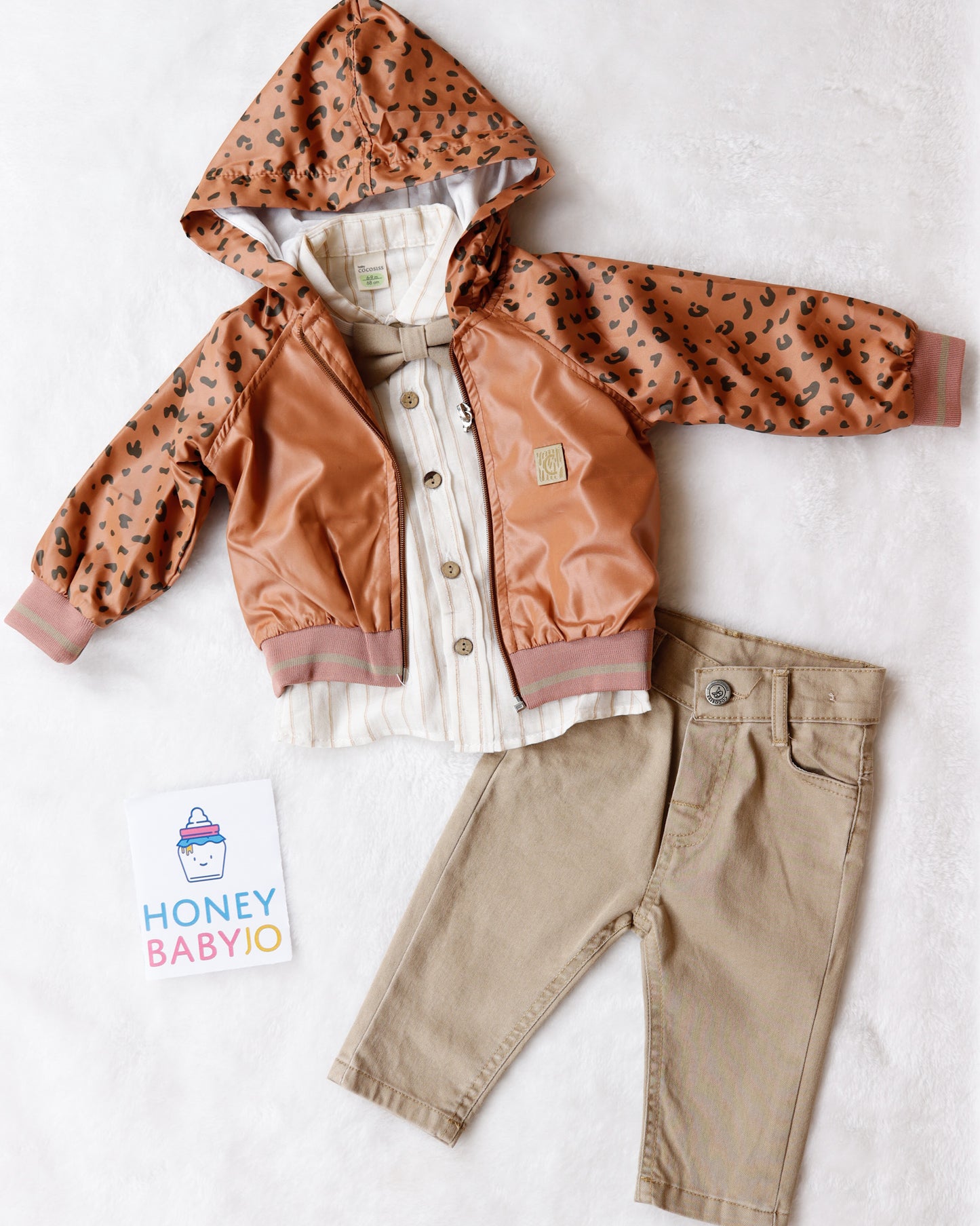 طقم بيبي ٤ قطع 🤍