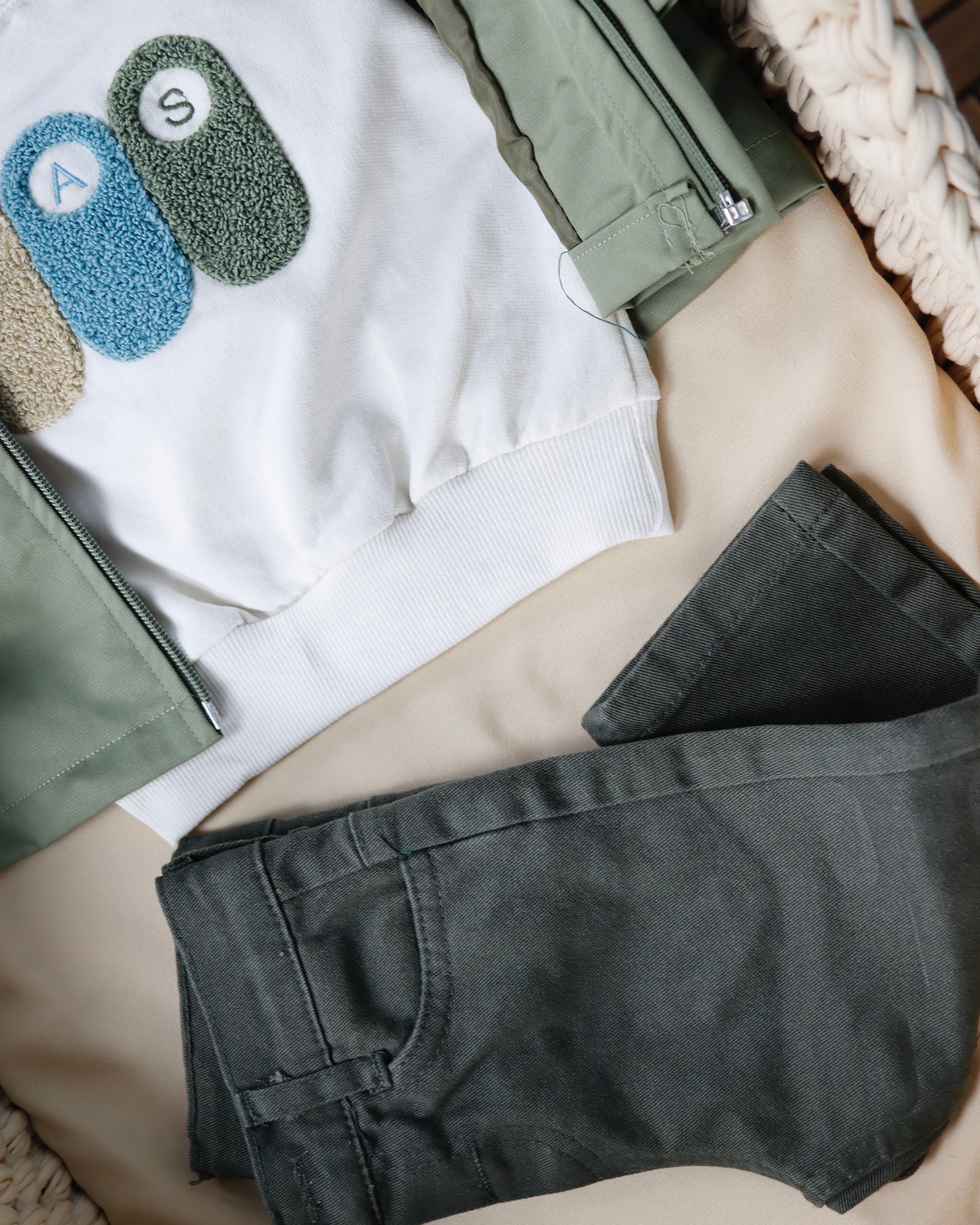 طقم بيبي ٣ قطع ٦-٣٦ شهر