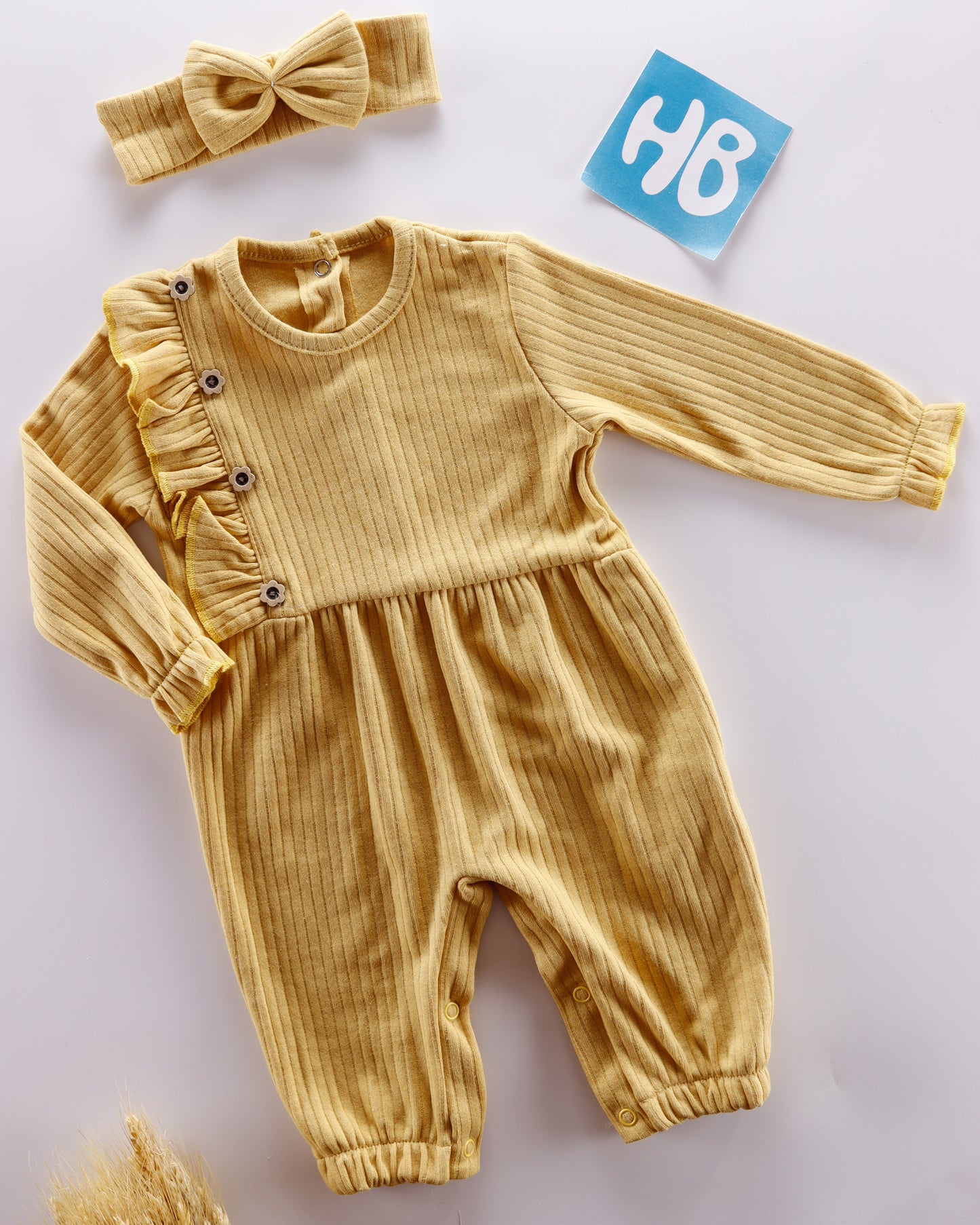  افرهول بيبي مع بندانه💛