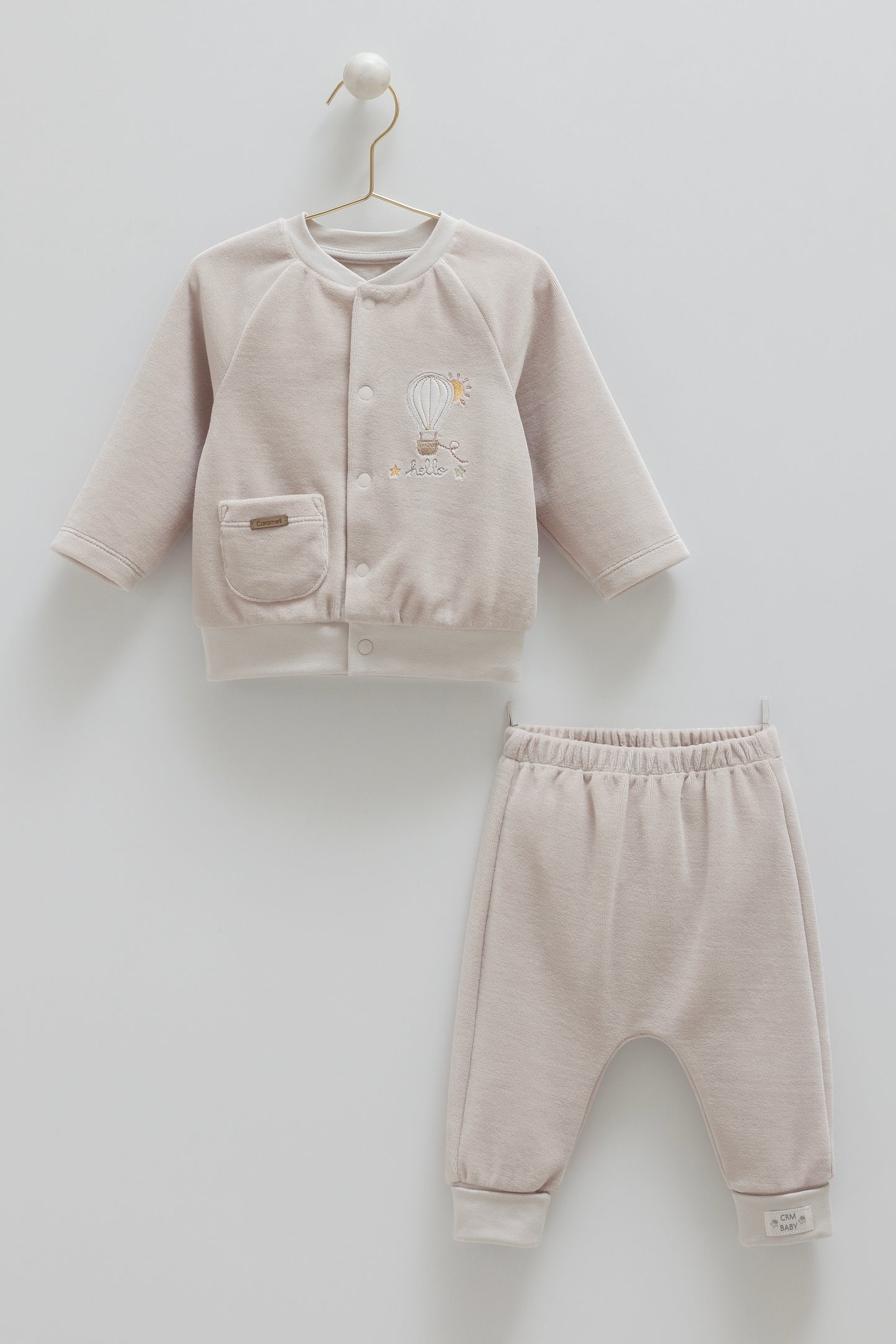 طقم بيبي مخمل ٣-١٨شهر رمادي