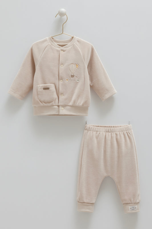 طقم بيبي مخمل ٣-١٨شهر بيج