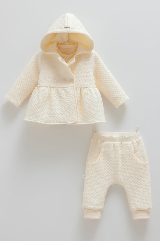 طقم ٣ قطع ٣-١٨ شهر ايفوري🌸